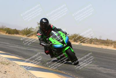 media/Mar-28-2022-Superbike Trackdays (Mon) [[b8603d0f67]]/Open Track Time/Turn 3 Inside/